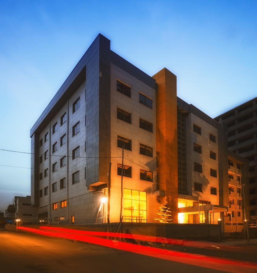 The Mosaic Hotel Addis Abeba Esterno foto