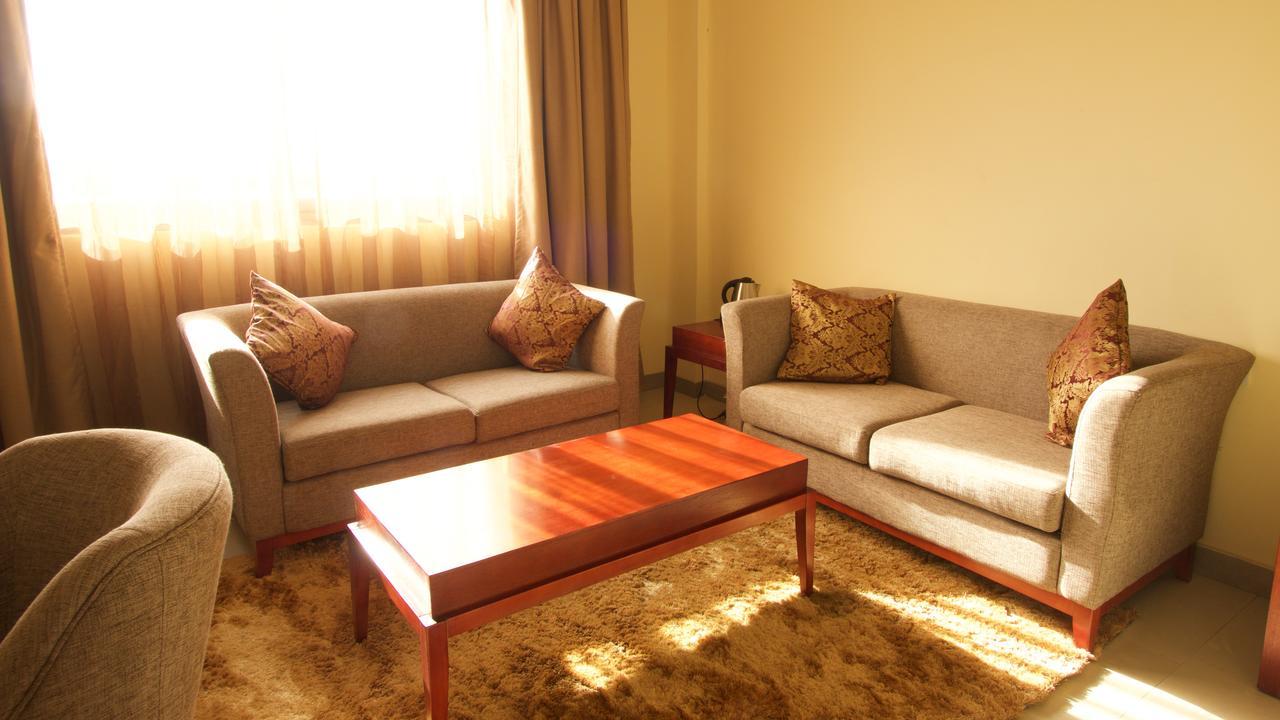 The Mosaic Hotel Addis Abeba Esterno foto
