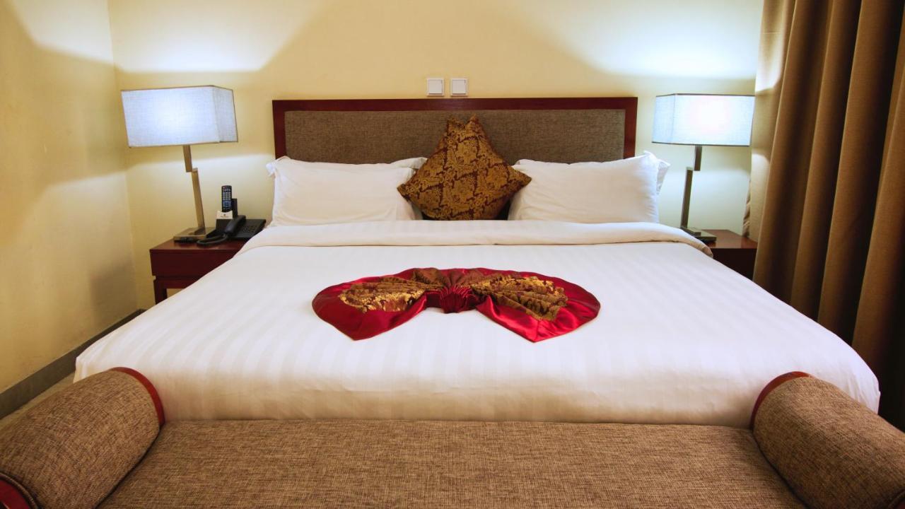The Mosaic Hotel Addis Abeba Esterno foto